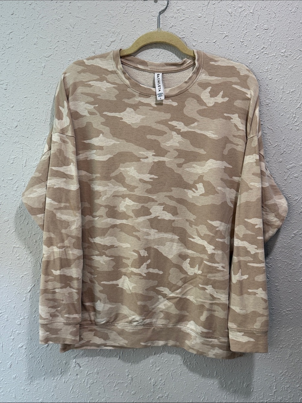 Athleta Studio To Street Camo Crewneck Sweatshirt Size Large